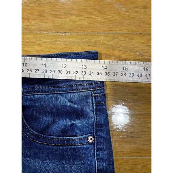 Wallflower Jeans Womens 3 Luscious Curvy Fit Blue Mid Rise Western Denim Stretch - Picture 11 of 11